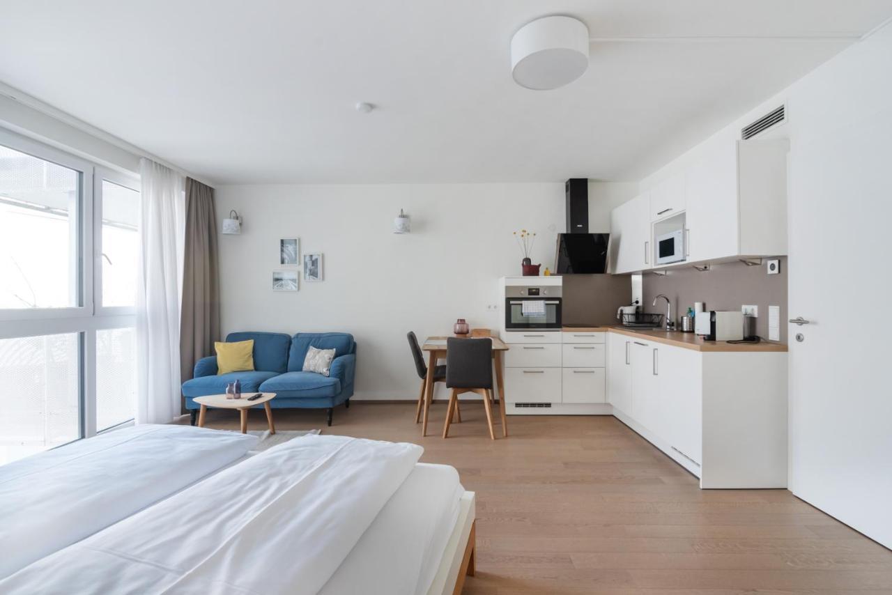 Quiet And Cozy Apartment Next To Mariahilfer Strasse And Naschmarkt With Ac, Minimum 30 Nights Wien Exteriör bild