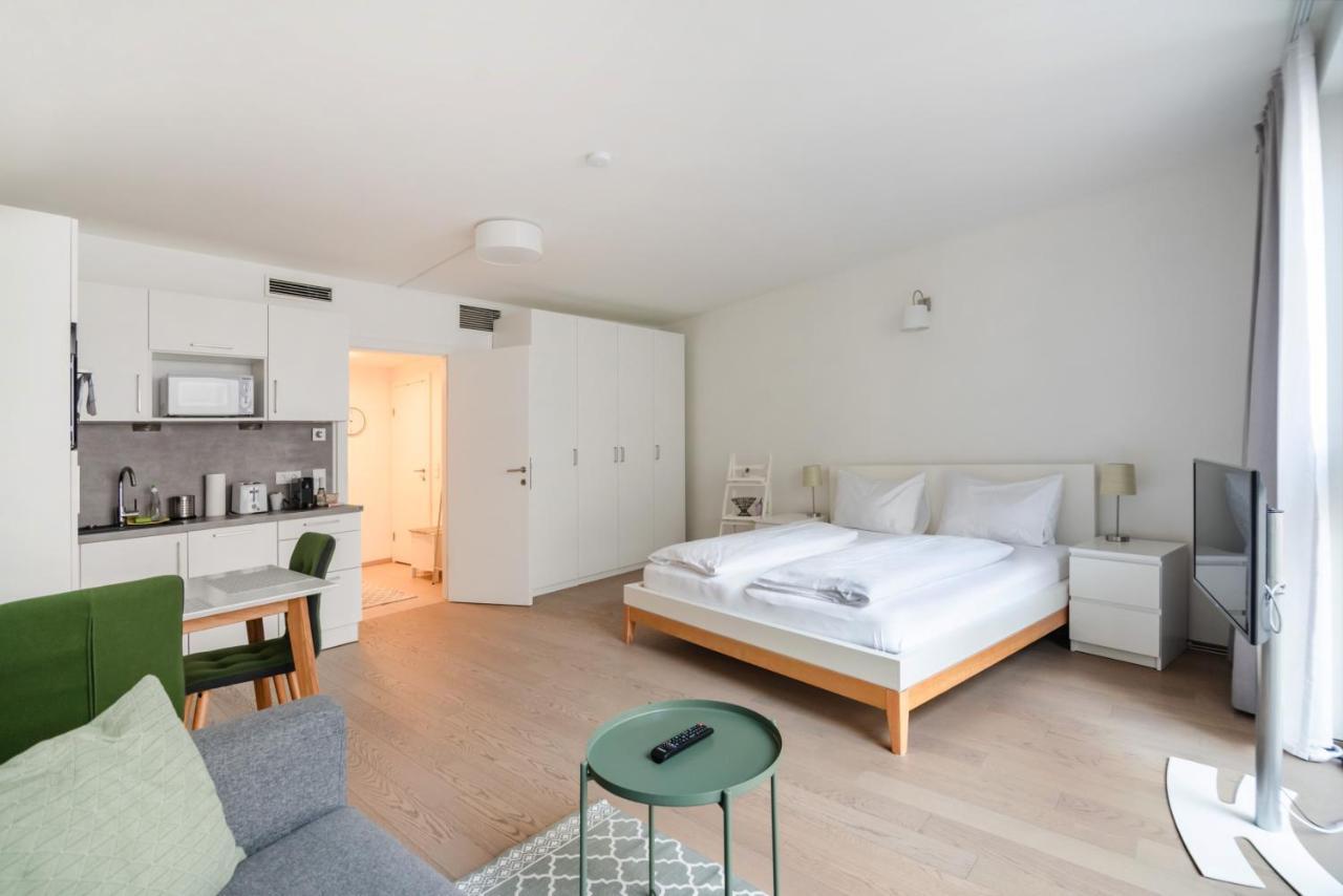 Quiet And Cozy Apartment Next To Mariahilfer Strasse And Naschmarkt With Ac, Minimum 30 Nights Wien Exteriör bild