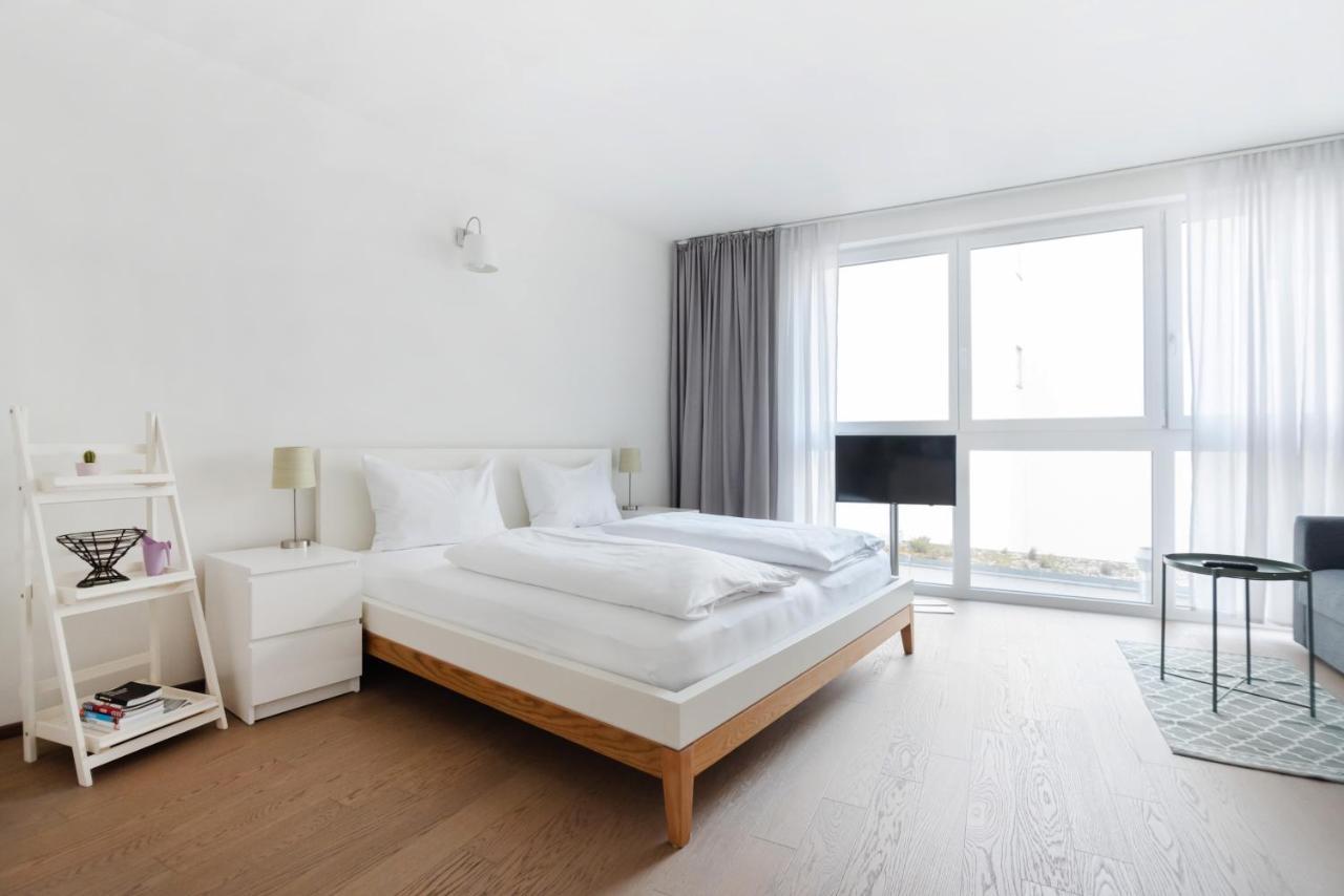 Quiet And Cozy Apartment Next To Mariahilfer Strasse And Naschmarkt With Ac, Minimum 30 Nights Wien Exteriör bild
