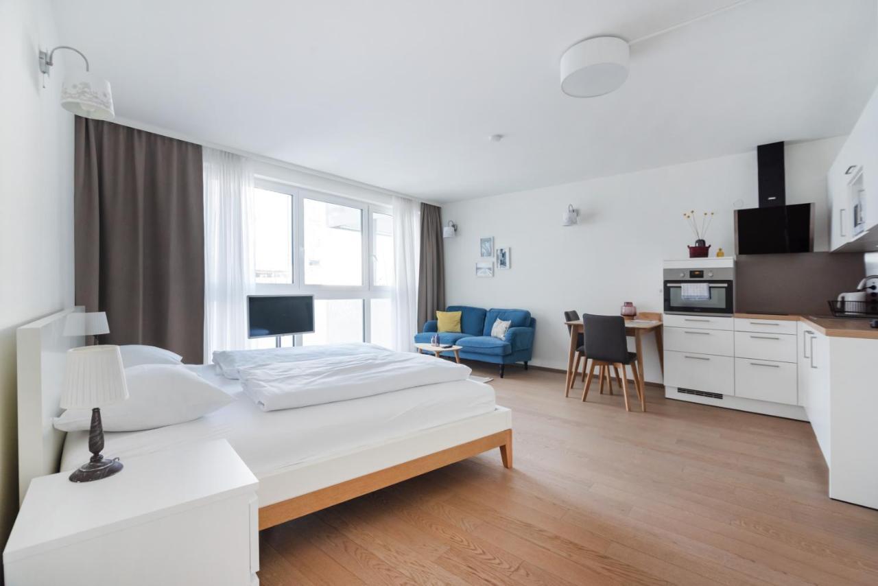 Quiet And Cozy Apartment Next To Mariahilfer Strasse And Naschmarkt With Ac, Minimum 30 Nights Wien Exteriör bild